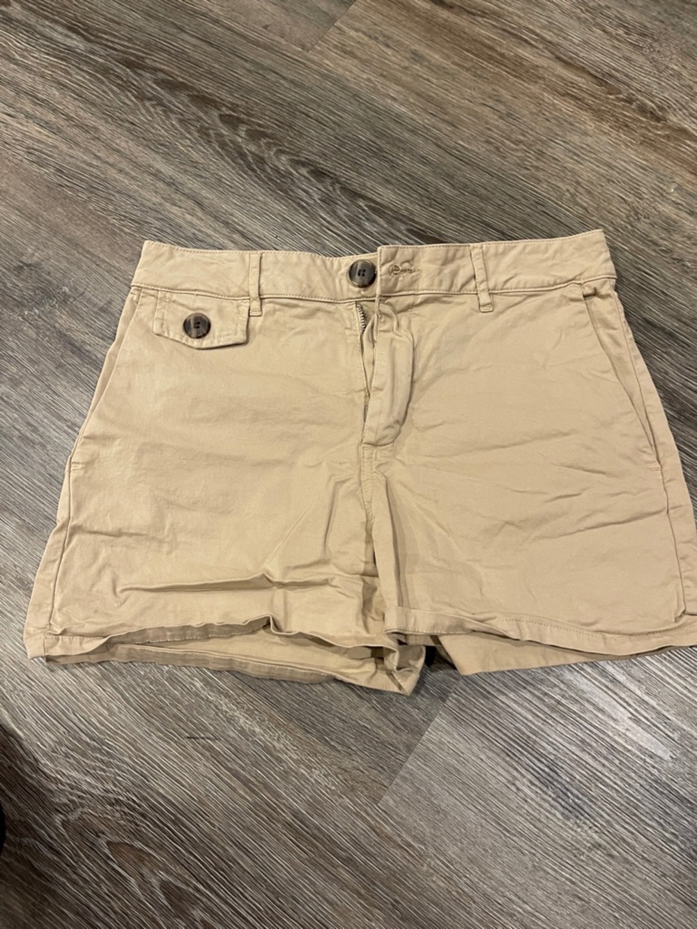 Zara Women's Tan Bermuda Shorts